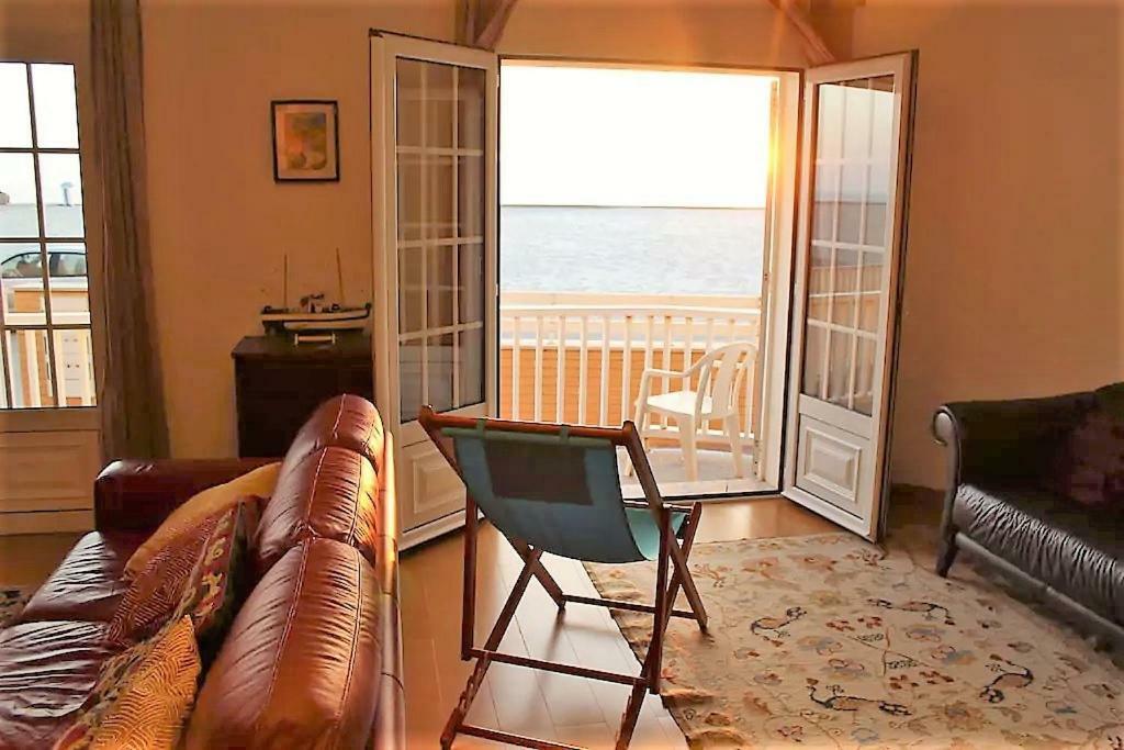Apartment Em Frente Ao Mar *